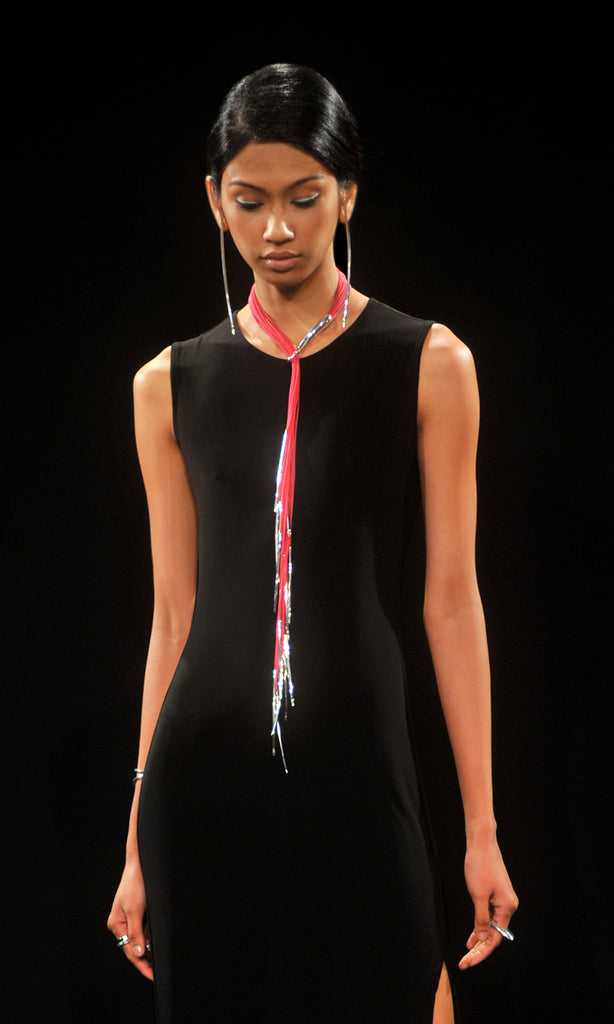 8 Line Pole Rubber Neck